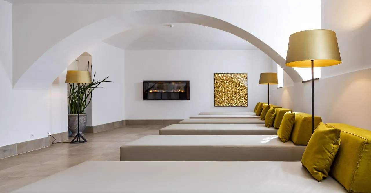 Parkhotel Graz - Traditional Luxury Hotel